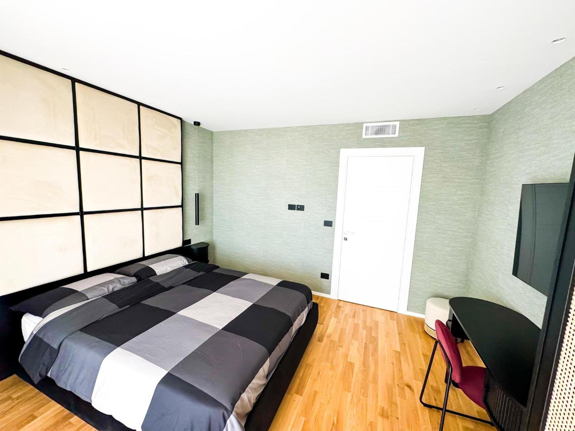Nbluxury Suite Бари Екстериор снимка